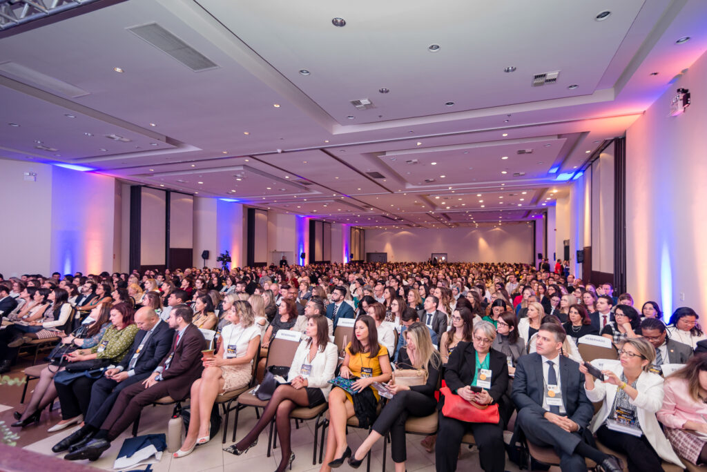 Evento lotado salão